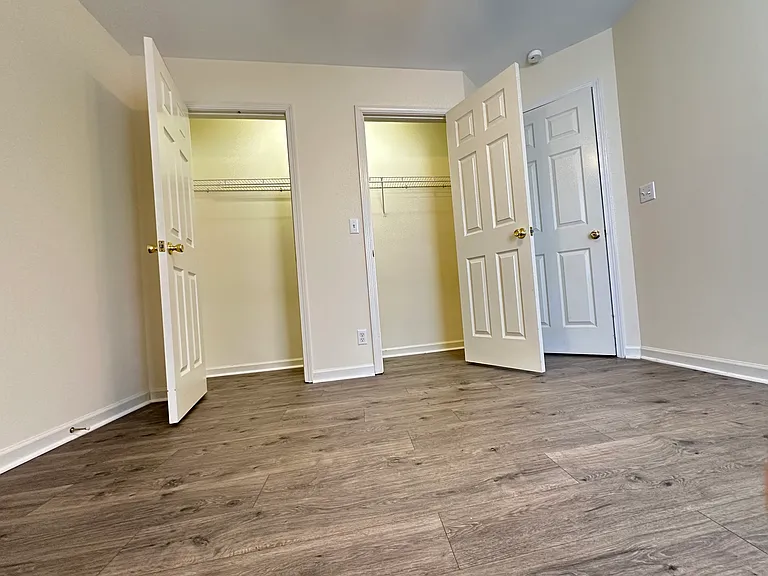1620 Ridgecrest Dr #B — Photo 9