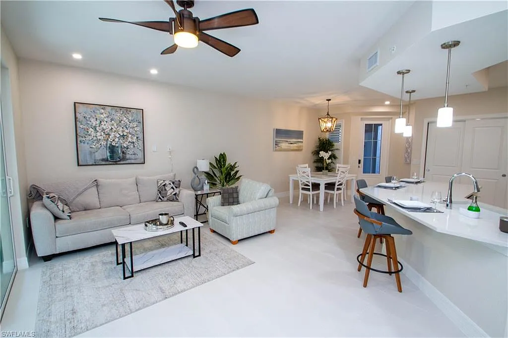 3 bed, 2.0 bath, 1537 sqft, $7,200 — Photo 1
