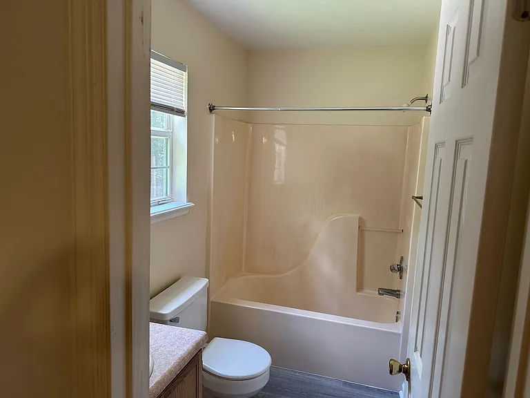 8532 Bannerman Bluff Dr — Photo 9
