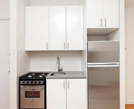 4th image of 308 W 82nd St APT 11C