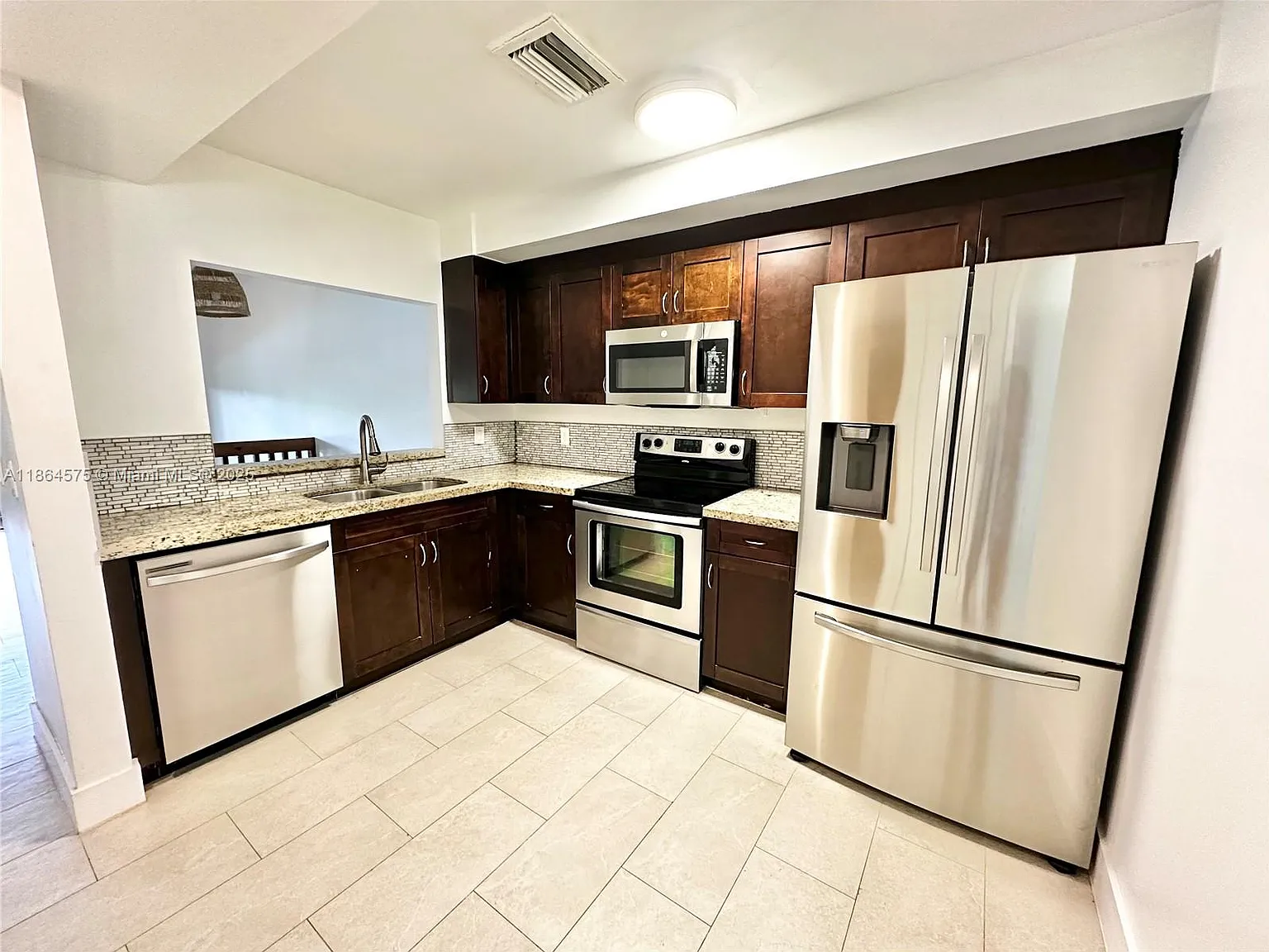 4245 S Pine Island Rd — Photo 1