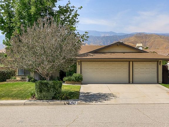 2nd image of 2626 Mirada St