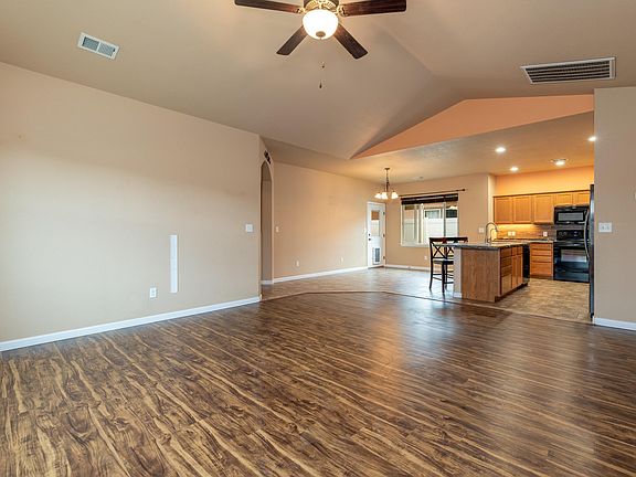 5th image of 2478 Terra Ave