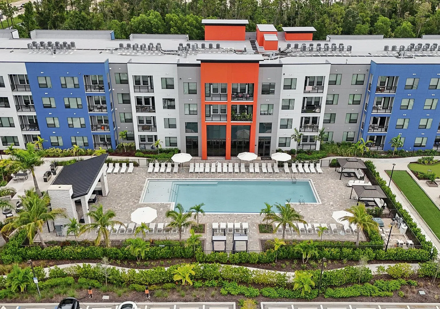 The Centro Apartments — Photo 1
