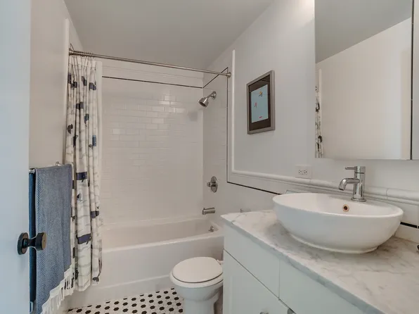 312 West 90th Street image 10 of 10