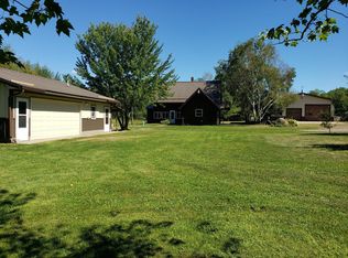 35286 40th Ave, Isle, MN 56342