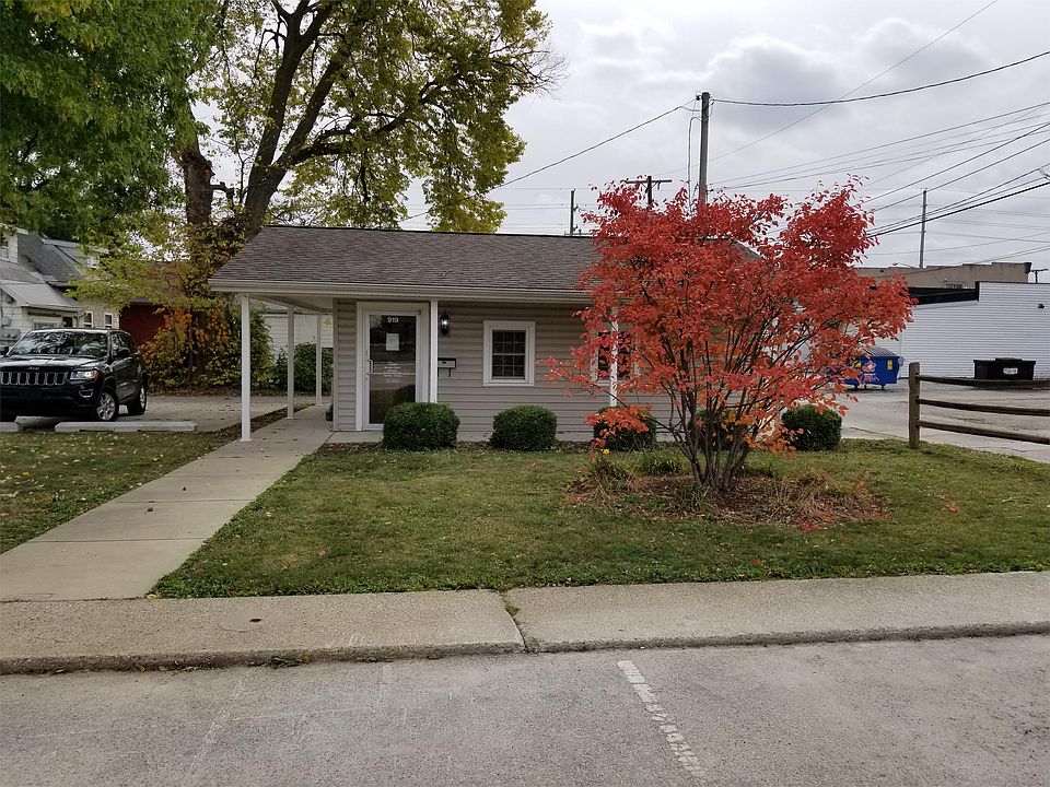 2nd image of 919 S Union St #1