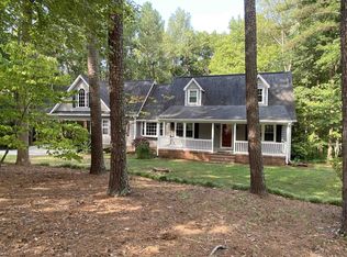 350 S Stratford Dr, Henderson, NC 27537