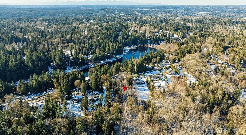 2nd image of 218 XX E Lost Lake Road