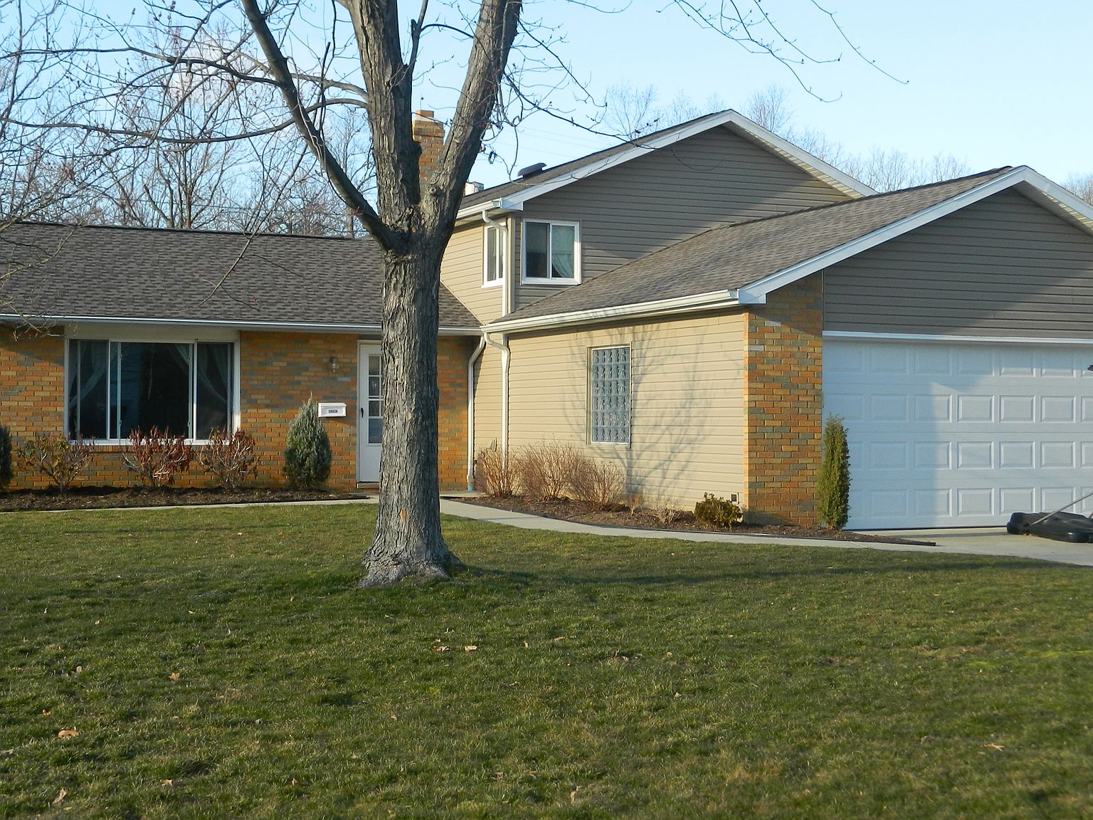 26636 Redwood Dr, Olmsted Falls, OH 44138 Zillow
