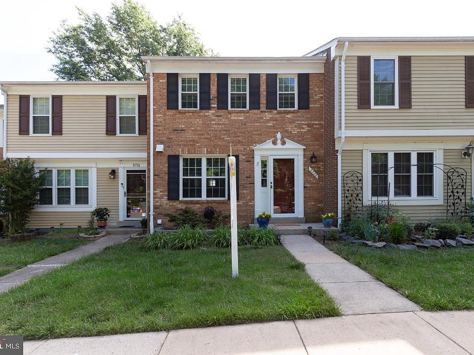 1st image of 5733 Heritage Hill Ct