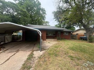 1406 W 29th St S, Wichita, KS 67217