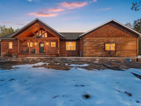 W6266 Woods Rd, Shawano, WI 54166