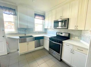 181 Beach 118th St FLOOR 1, Rockaway Park, NY 11694