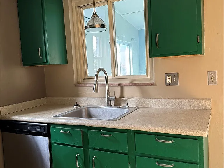231 Jonquil Pl — Photo 5