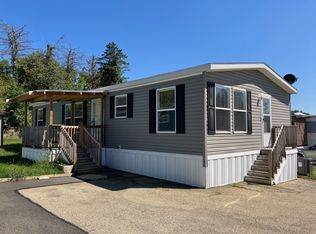 273 Festival Rd, Washington, PA 15301