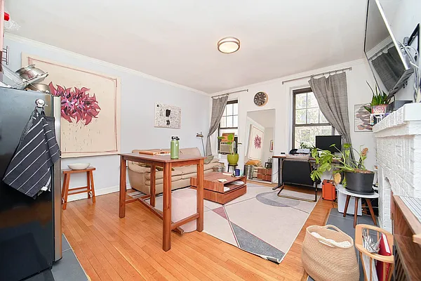 Rented by Compass | media 12