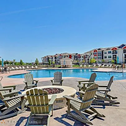 Fit Pit and Pool