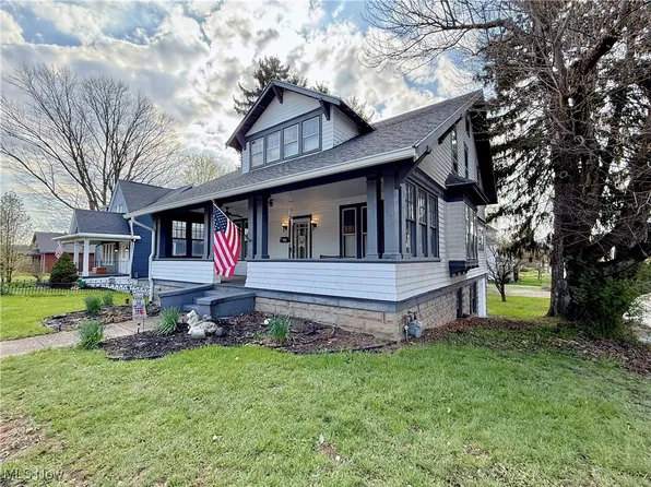 3709 Grand Central Ave, Vienna, WV 26105