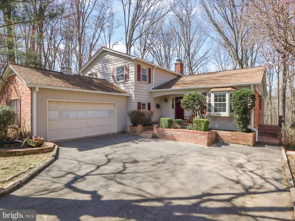 3611 Launcelot Way, Annandale, VA 22003
