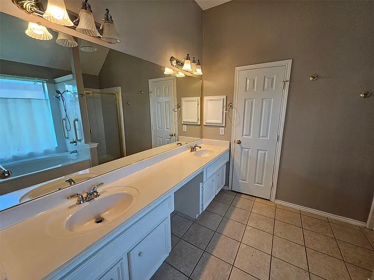 4434 Grove Park Dr — Photo 14