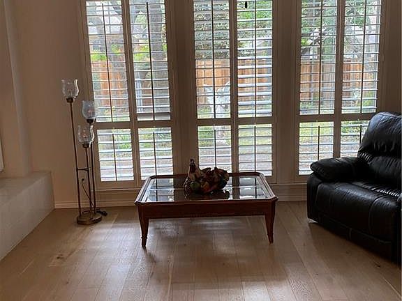3rd image of 2056 Saint Andrews Dr