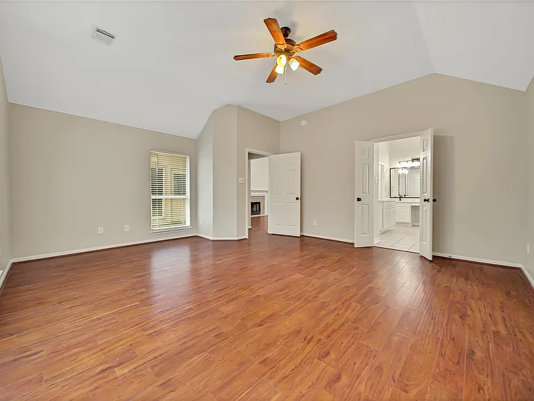 14526 Red Tailed Hawk Ln — Photo 25