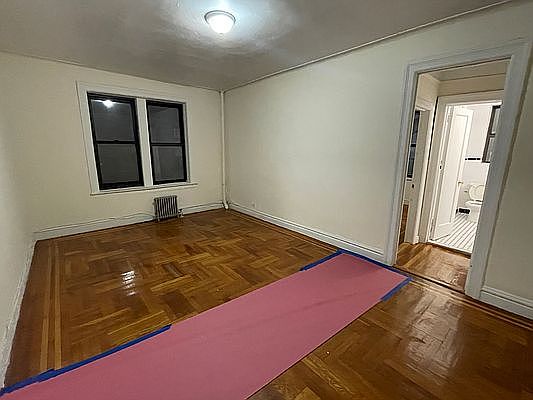 2nd image of 209 Dyckman St #M2