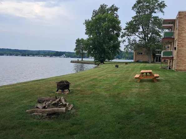 224 Marine Park Dr #G5, Celoron, NY 14720