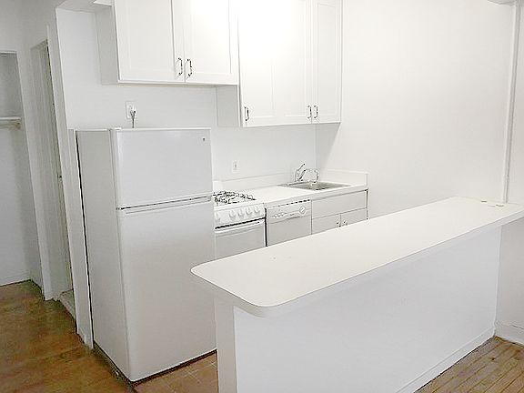 4th image of 282 W End Ave APT 1F
