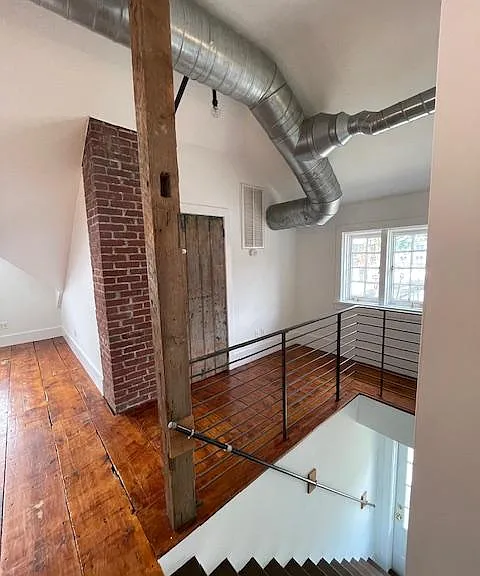 19 W 2nd St — Photo 17
