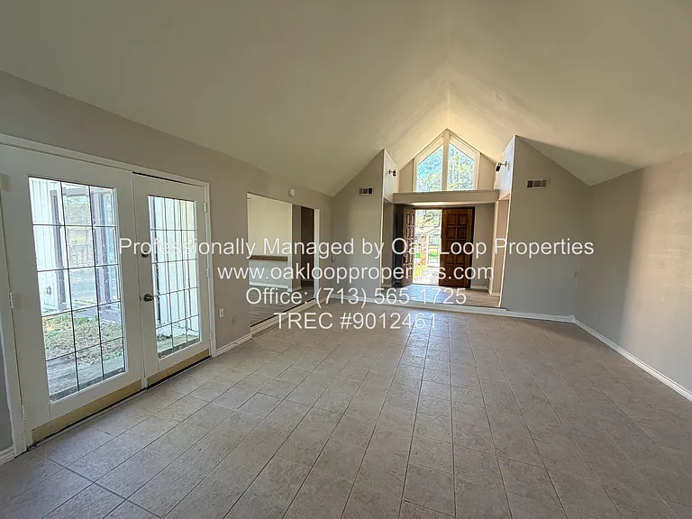 1607 Chestnut Ridge Rd — Photo 5