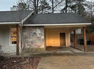 3301 Whippoorwill Ln, Oxford, MS 38655