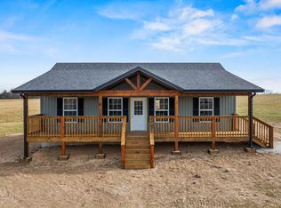 110 S Crossway Rd, Marshfield, MO 65706