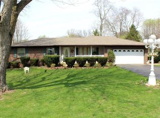8440 Hilltop Ln, Martinsville, IN