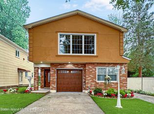 26 Goodwin Ave, Staten Island, NY 10314