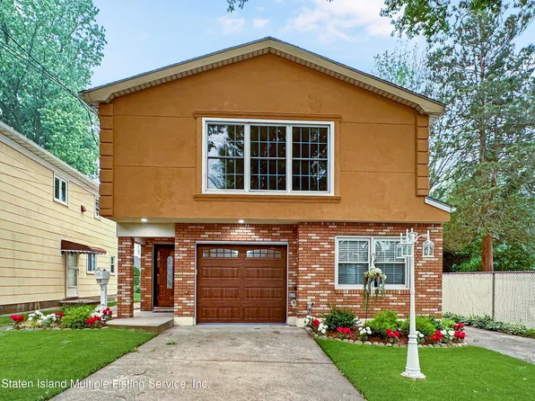 26 Goodwin Ave, Staten Island, NY 10314