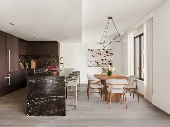 429 Kent Avenue D725 image 2 of 12