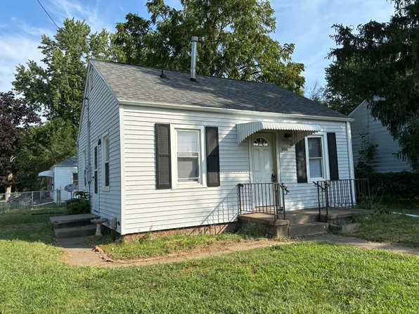 3166 McKinley Ave, Davenport, IA 52802