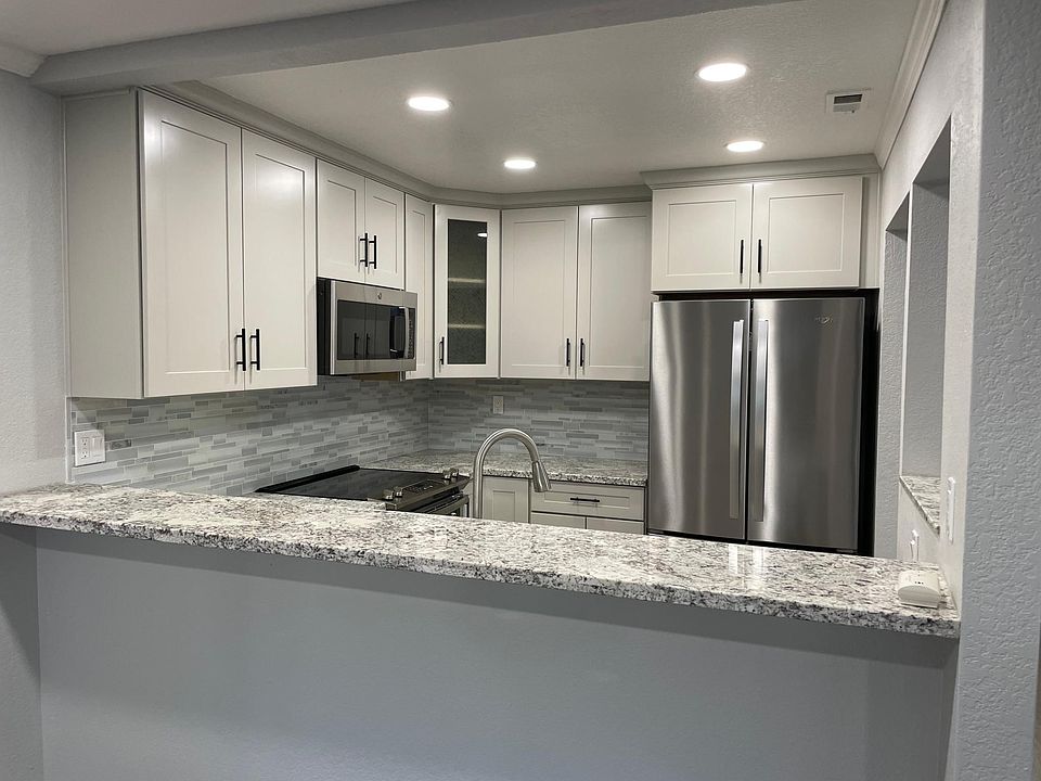 1st image of 1804 La Terrace Cir