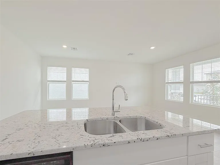 4630 Homestead Trl — Photo 10