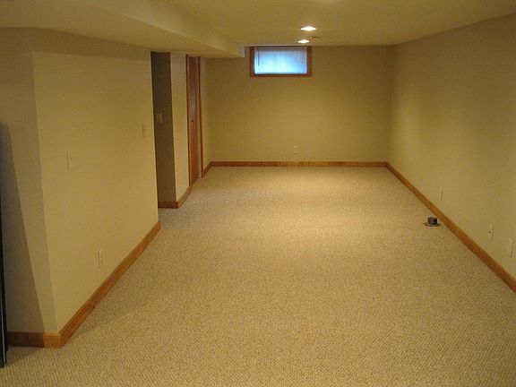 3rd image of 6913 Vincent Ave S