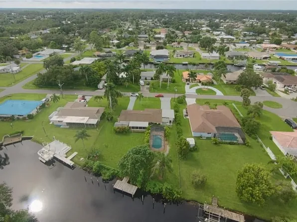 13880 13880 lazy LN, FORT MYERS, FL 33905