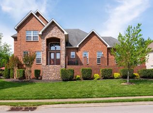 1017 Fitzroy Cir, Spring Hill, TN 37174