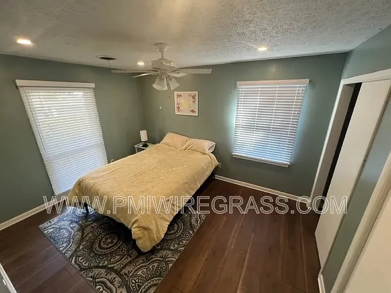 59 Andrews Dr — Photo 21