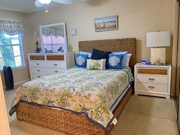 5th image of 1125 Crystal Way #1125P