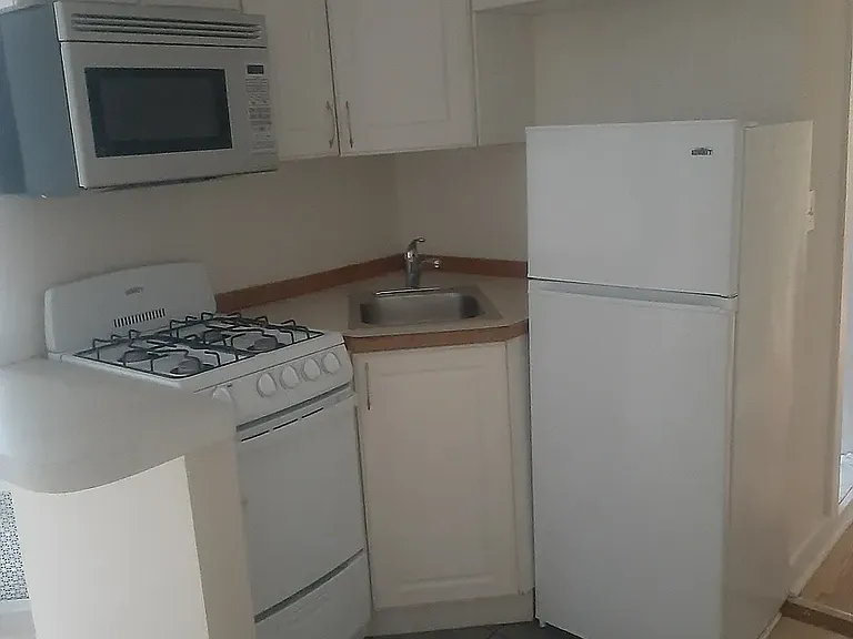 327 E 83rd St #4C — Photo 4
