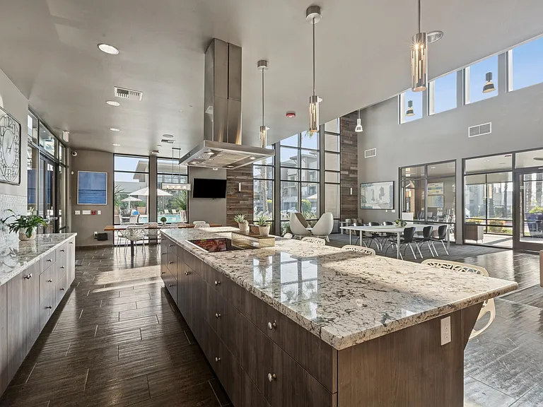 Aspire Apartments Tracy CA lobby lounge amenities