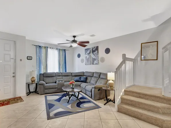 1907 Hibiscus Lane, Riviera Beach, FL 33404