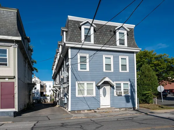 57 Lakeview Ave, Lowell, MA 01850